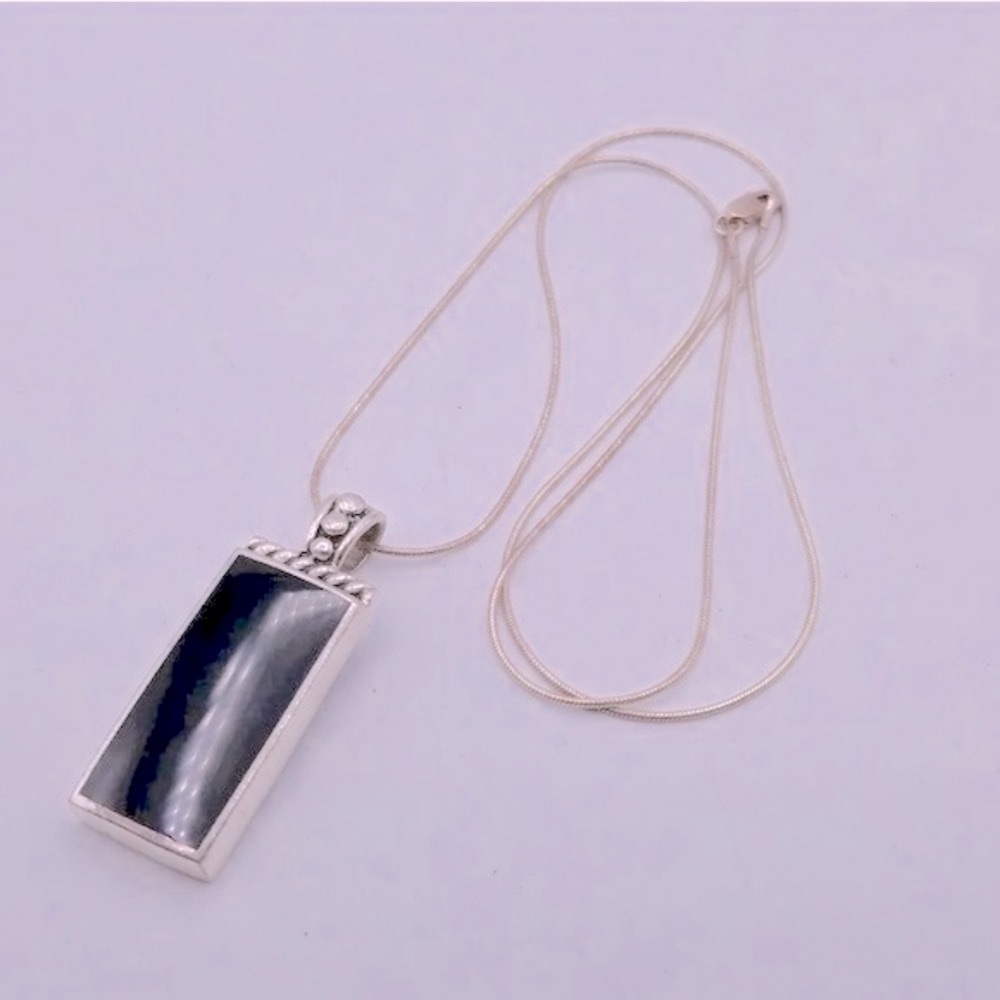 N334 925 Sterling Silver + Onyx Bar Pendant Necklace 20”